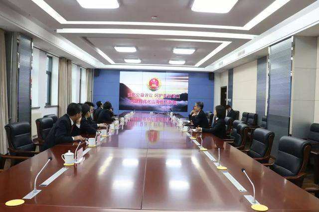 重庆企业会议摄影现场拍摄角度的选择角度